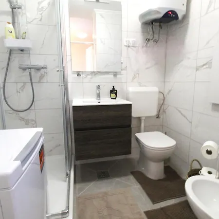 Cinema Apartman